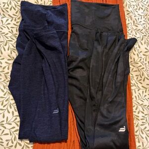 Size large Fabletics legging bundle.